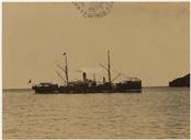 Retrato de navio na Baía de Angra 