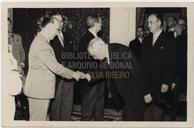 Retrato da Visita do Presidente da Républica Craveiro Lopes e Ministro do Interior Trigo de Negreiros - José Luís Abecassis, Henrique Flores, Francisco Valadão, Eliseu Pato François 