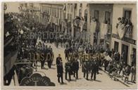 Retrato da chegada do Secretário José Frederico Ulrich - Rua Direita - Henrique Flores, Francisco Valadão, Joaquim Corte-Real e Amaral, Cândido Forjaz