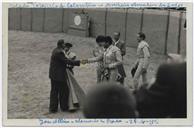 Retrato da Tourada de Praça - Sanjoaninas de 1958 - Matador de touros columbiano Joselillo, o jovem novileiro português Amadeu dos Anjos, Bandarilheiro Sebastião Saraiva, José Albino - Cumprimentos