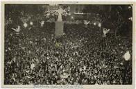 Retrato nas Festas da Cidade de 1963 - Multidão na Praça da Restauração 