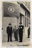 Chegada do Presidente da República Craveiro Lopes - Em frente ao Edificio da Caixa Geral de Depósitos de Angra do Heroísmo - Francisco Valadão, Ramiro Valadão, Vigário Gonçalves