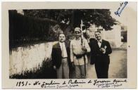 Retrato de António Ramos e João Gomes do Canto no Jardim do Palácio do Governo Civil 