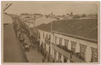 Retrato de Desfile na Rua da Sé 