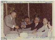 Retrato nos Biscoitos - Convívio na Segunda- feira de Tourada dos Biscoitos - Linhares dos Santos, Flores Brasil, Francisco Valadão, Flores Brasil e esposa - em casa de Francisco Linhares dos Santos 