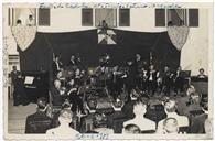Festas da Cidade de 1959 - Actuação da Orquestra Filarmónica de Angra no Lawn Tennis Club (Ténis) - Concerto sobre a direção de Raul Coelho