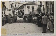 Inauguração da Central hidroeléctrica de João de Deus - José Armas, Bispo D. Manuel, Arantes de Oliveira (Ministro das Obras Públicas), Francisco Valadão, Manuel de Sousa Menezes, Henrique Flores - Edifício perto do Jardim Público