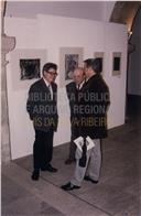 José Mendonça Brasil e Ávila com amigos numa exposição