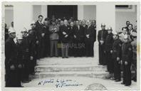 Retrato à porta do Liceu de Angra - Convento de São Francisco - Leal Armas, Silva Leal, Flores Brasil, Manuel de Sousa Menezes, Francisco Valadão, Anselmo da Silveira, Henrique Flores, Cândido Forjaz