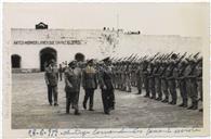 Passando Revista no Exército - Praça do Castelo de São João Baptista 