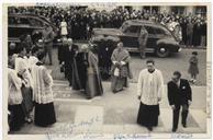 Chegada de D. Fernando Cento, Núncio Apostólico em Portugal - Padre Júlio, Bispo D. Manuel de Carvalho, Francisco Valadão, Manuel de Sousa Menezes, Bretão, Capitão da Polícia Aníbal. 