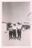 Retrato na Praia - Maria Teresa e Maria Francisca Moreira Valadão com Amiga 