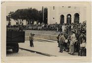 Desfile de Forças Militares na Rua da Sé - Tribuna de Honra no Adro da Sé