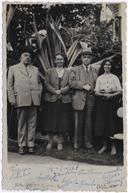 Retrato no Jardim Público - Eugénio Valadão, Maria Isabel de Lourdes, casada com Manuel Pereira Martins Anjo, Francisco Valadão e Margarida Pereira Augusto, casada com João Borges Linhares Carvalho