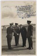 Festejos do Dia das Forças Armadas dos Estados Unidos no acampamento Americano estacionado nas Lajes - Participação das Forças Portuguesas da B.A.4 - Capitão de Guerra Faro Viana, Coronel Smith (Forças Americanas) - Cumprimentos - Padre Manuel Maria do Couto Capelão Aurélio das Forças Armadas de 1949 a 1952