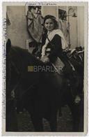 Retrato de Criança a Cavalo, no Cortejo das Oferendas - Praia da Vitória